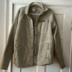 Phenomenal north face button light weight jacket/ shirt